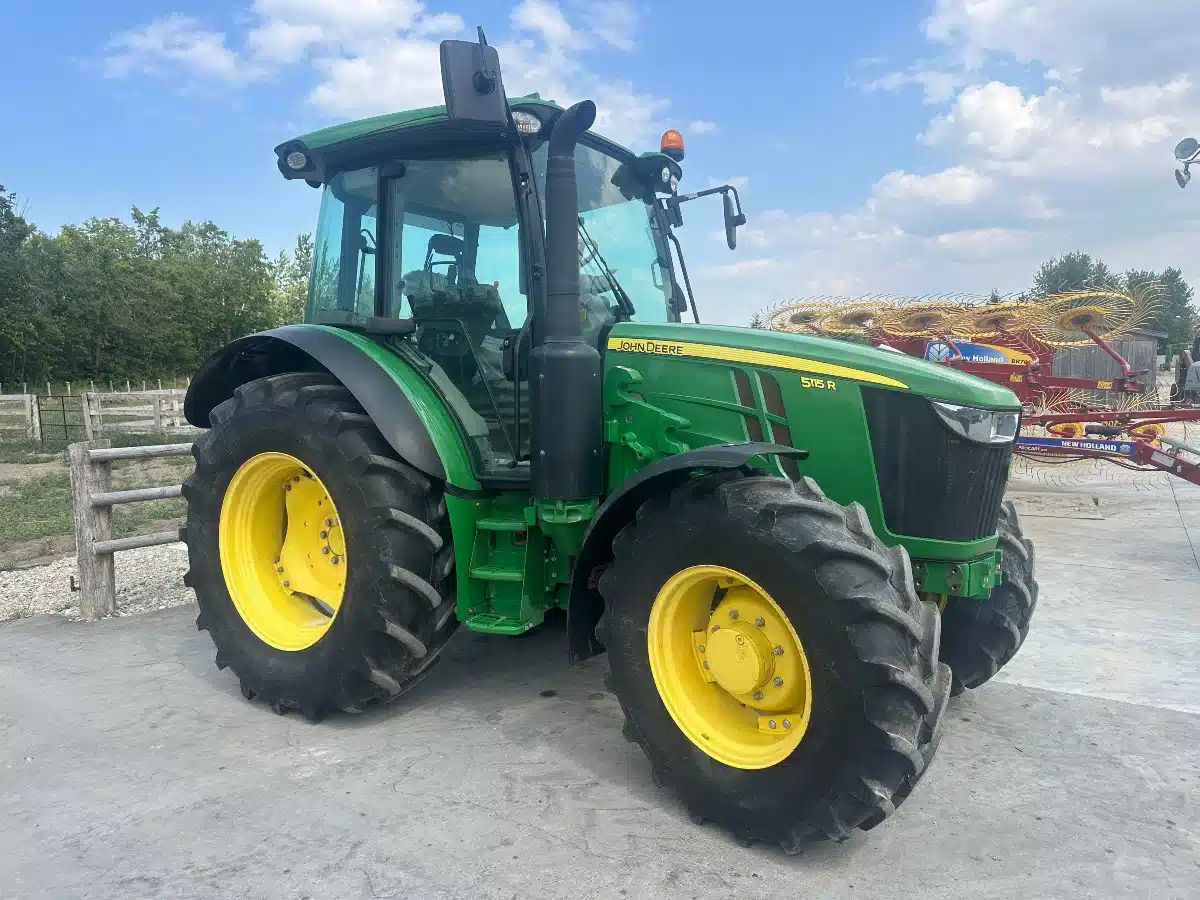Gallery image 1 for Used 2022 John Deere 5115R Tractor