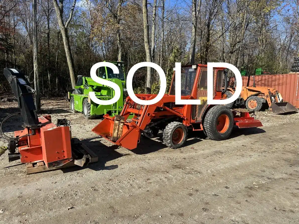 Gallery image 1 for Used 2002 Kubota L3010 Tractor