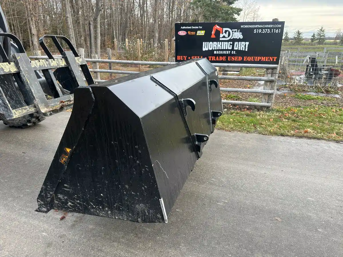 Used 2025 Horst Welding MBHV96 Bucket