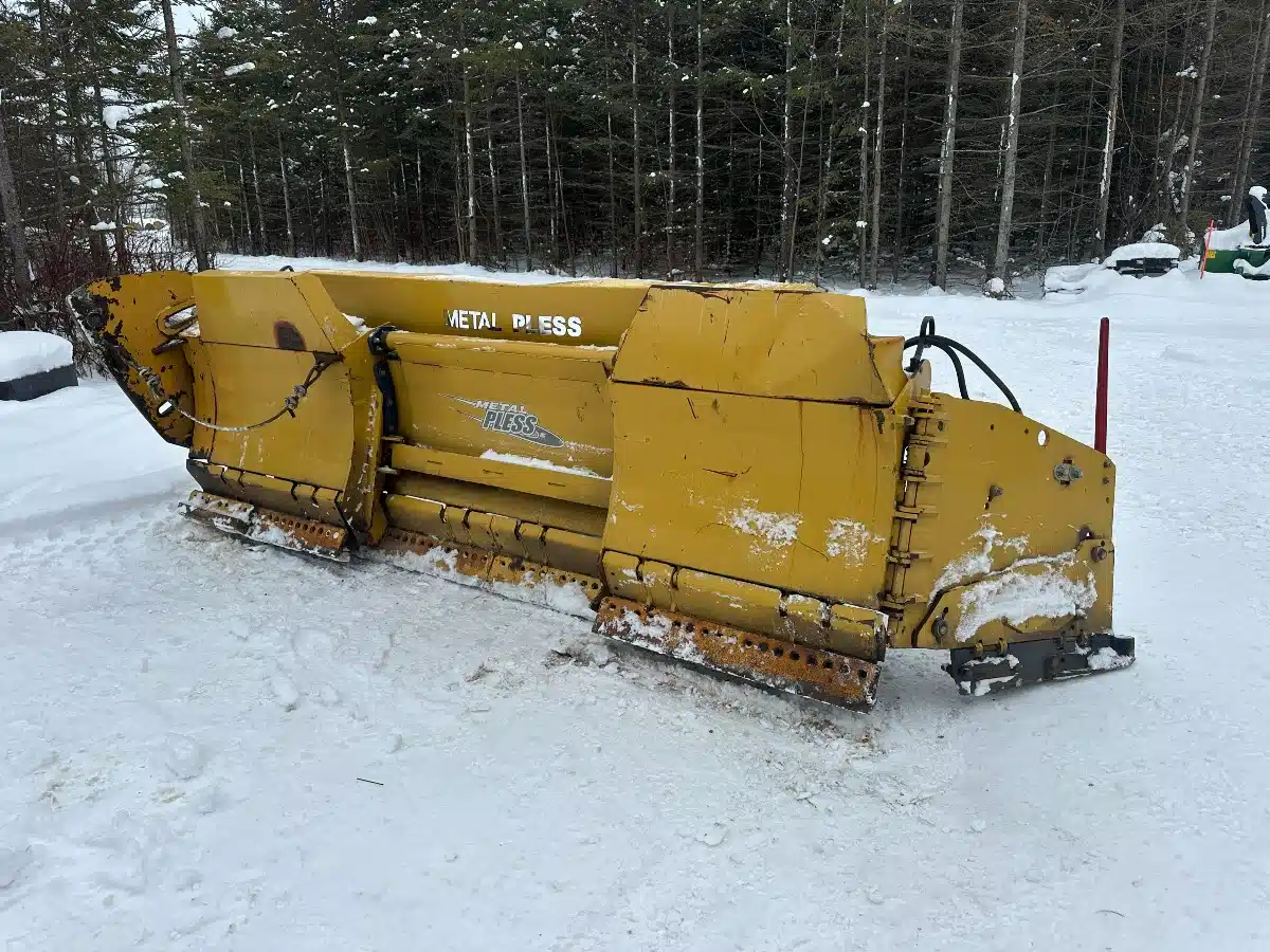 Used 2015 Metal Pless ext1036-21 Snow Blade