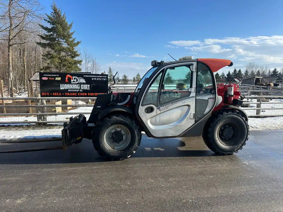 Gallery image 2 for 2013 Manitou MLT 625 TeleHandler