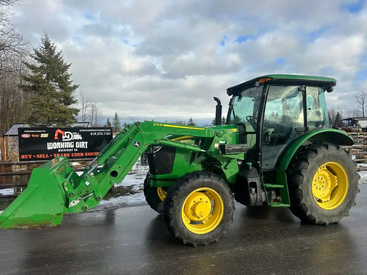 2018 John Deere 5085E Tractor