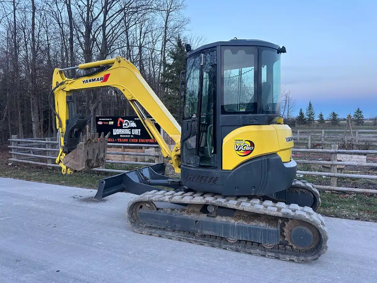 Gallery image 2 for 2011 Yanmar VIO50 Excavator