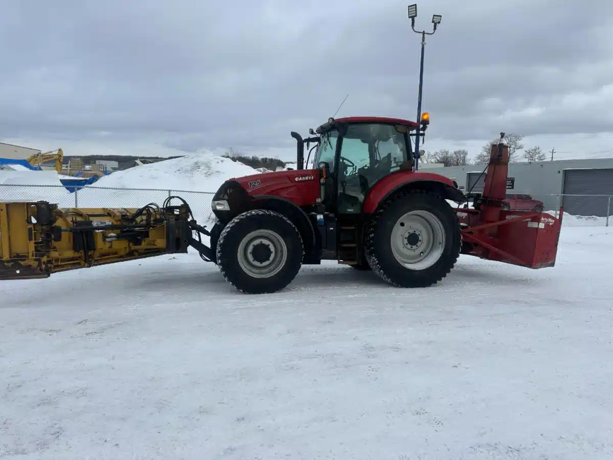 Gallery image 1 for 2016 Case IH MAXXUM 125 Tractor