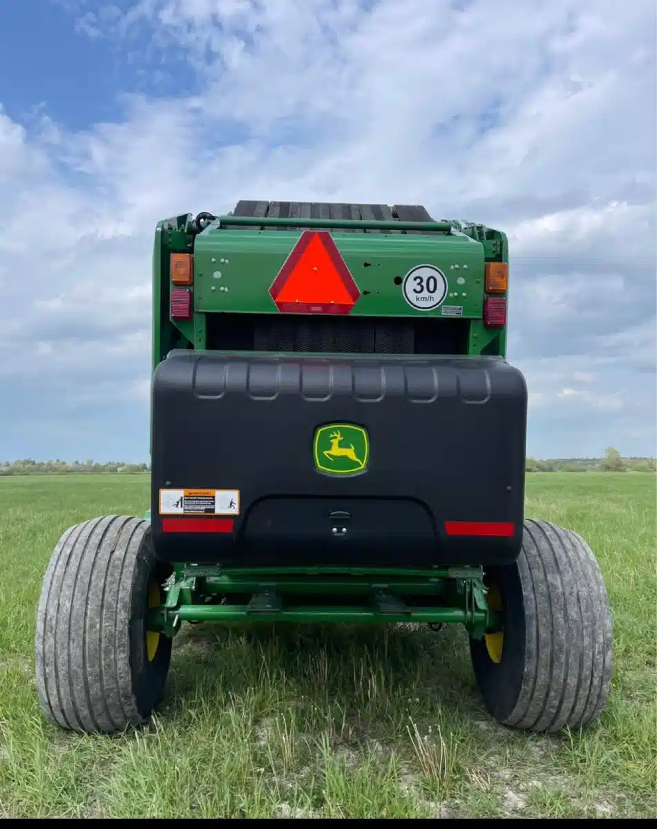 Gallery image 2 for Used 2022 John Deere 450M Round Baler