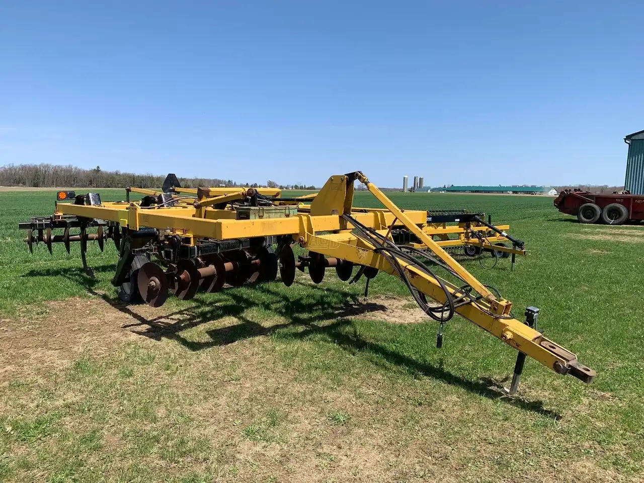 Gallery image 1 for Used Landoll 2200 Disc Ripper