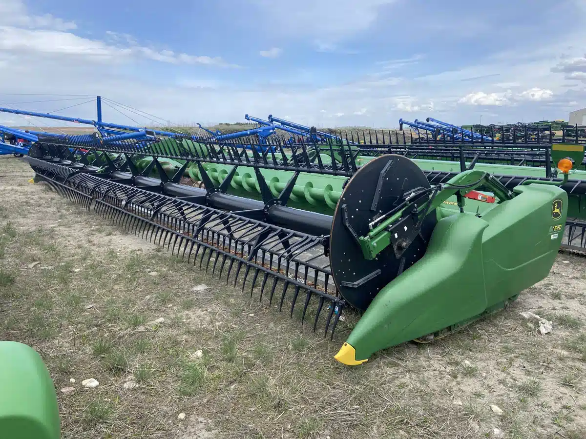 Gallery image 1 for Used 2017 John Deere 645FD Header - Flex Draper