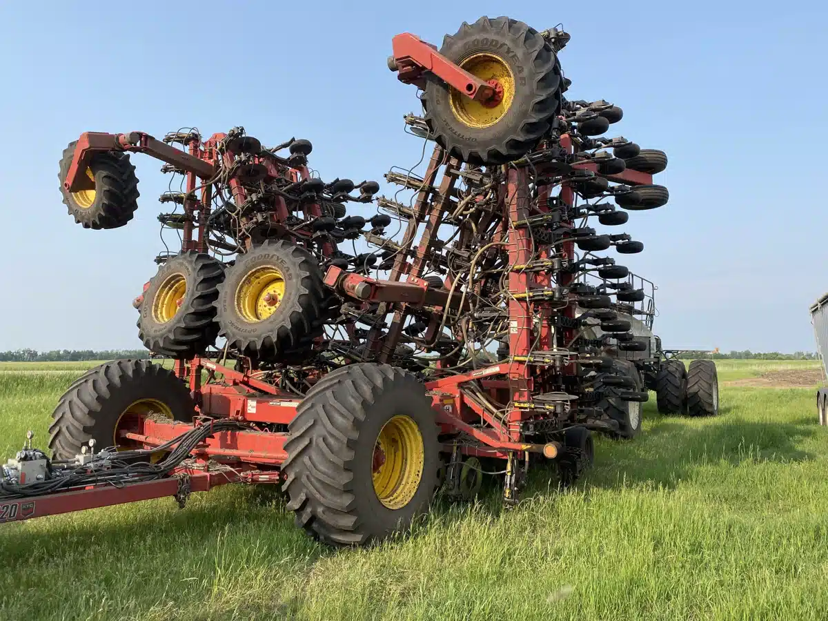 Gallery image 1 for Used 2015 Bourgault 3320-76 Air Drill