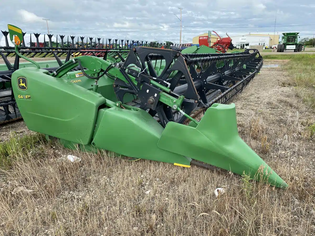 Gallery image 1 for Used 2012 John Deere 640FD Header - Flex Draper