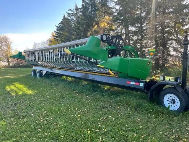 Gallery image 2 for Used 2015 John Deere 635FD Header - Flex Draper