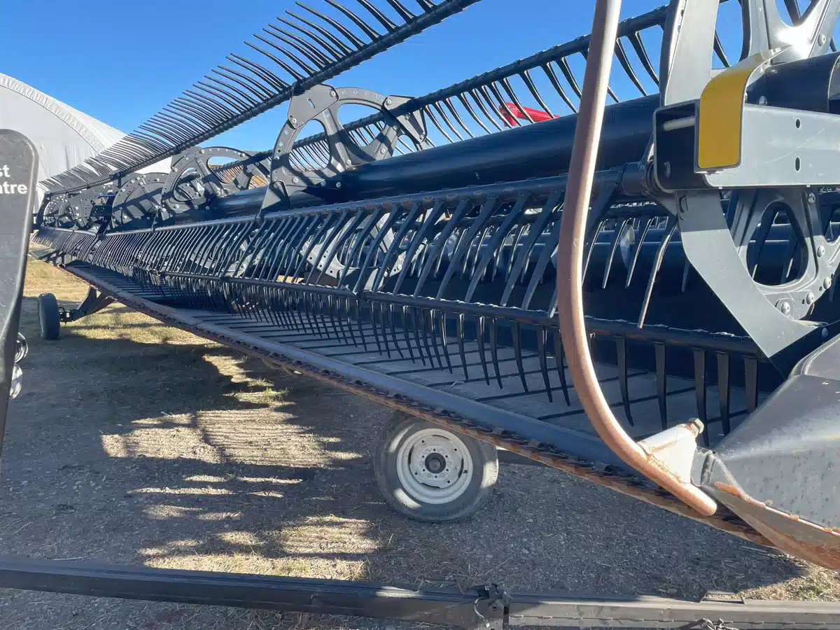 Gallery image 2 for Used 2020 MacDon FD140 Header - Flex Draper