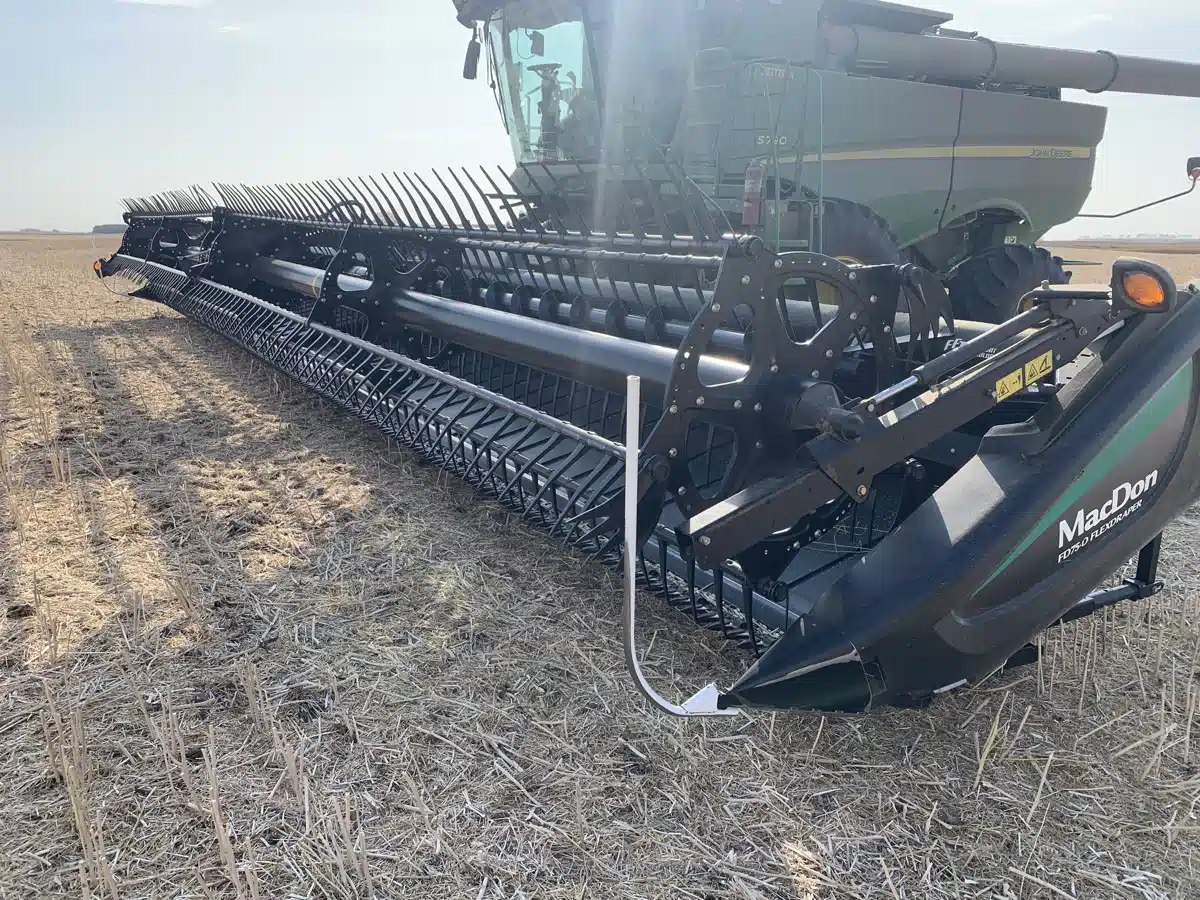Gallery image 2 for Used 2015 MacDon FD75 Header - Flex Draper