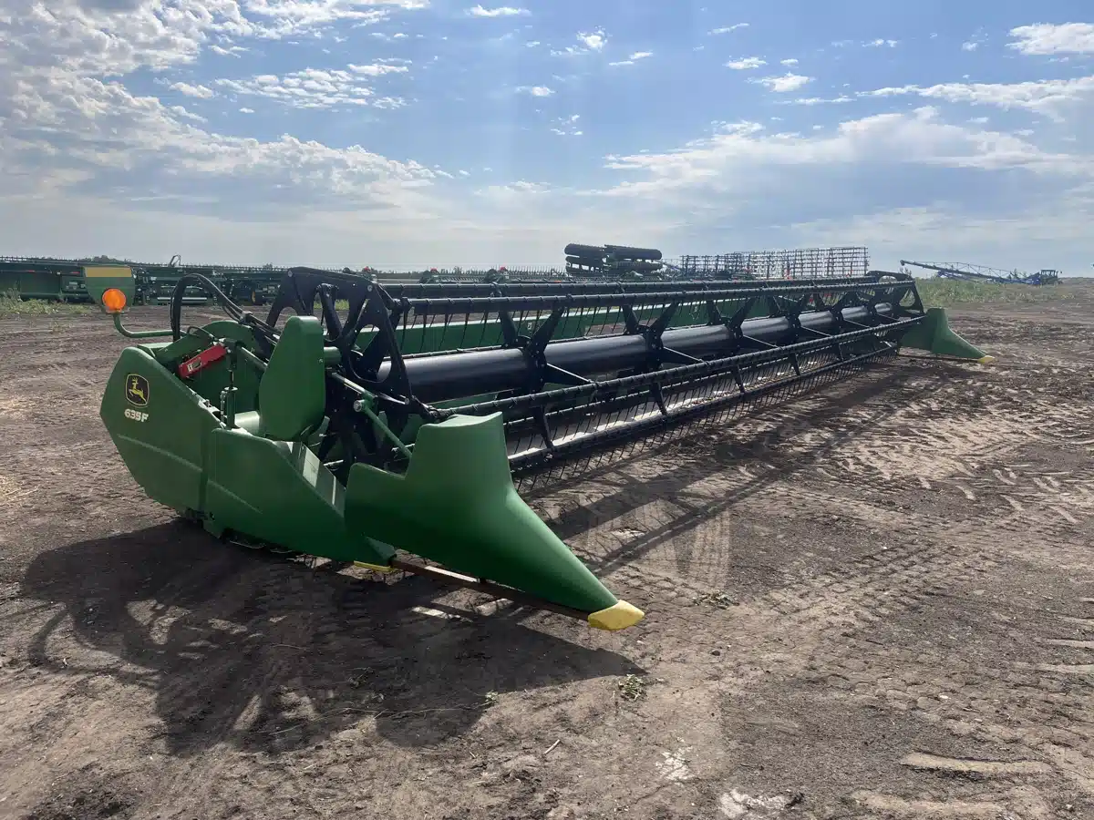 Gallery image 1 for Used 2018 John Deere 635 Header - Flex Draper