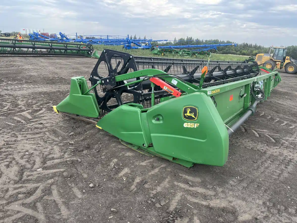 Gallery image 2 for Used 2018 John Deere 635 Header - Flex Draper