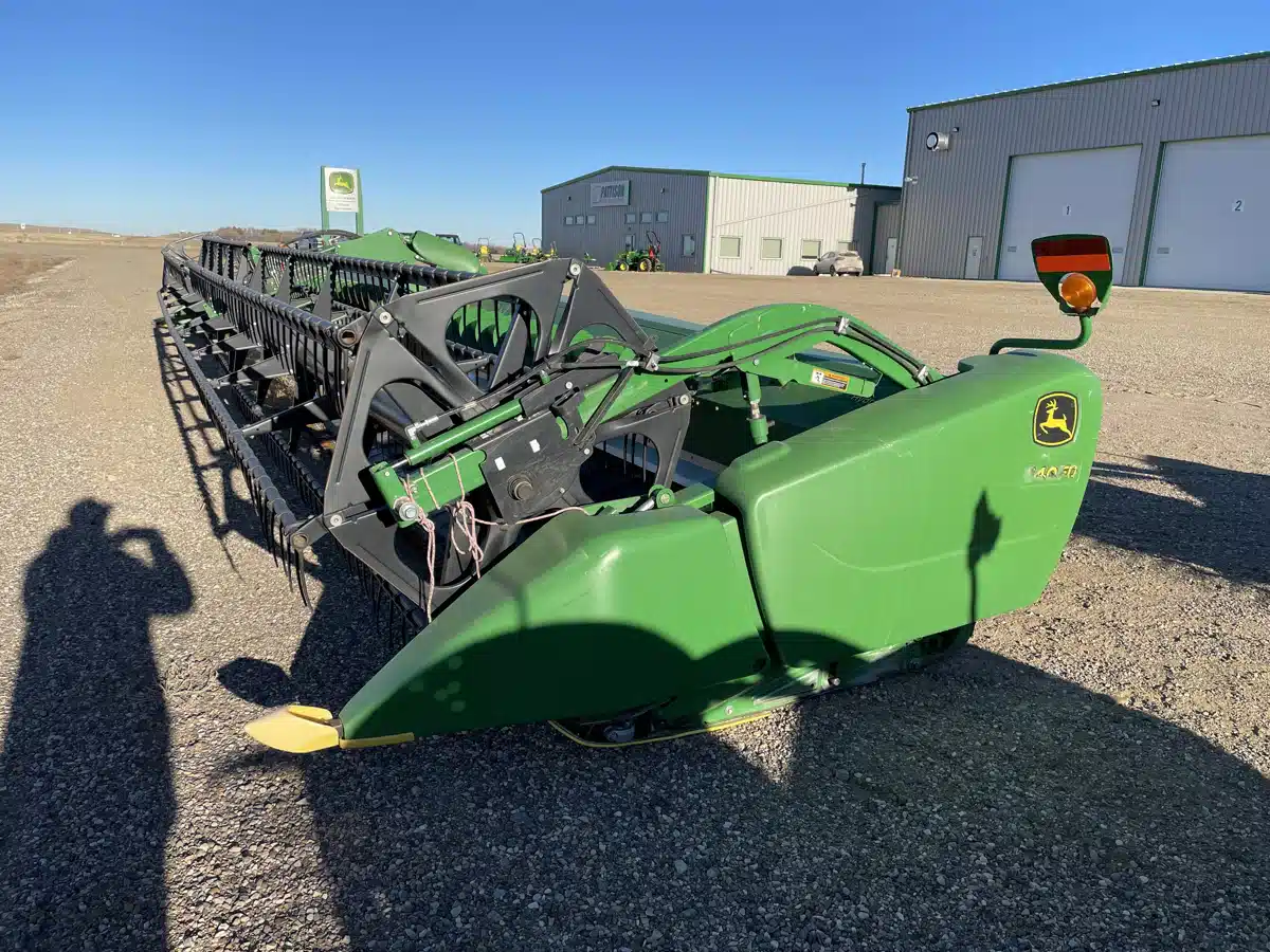 Gallery image 1 for Used 2012 John Deere 640FD Header - Flex Draper