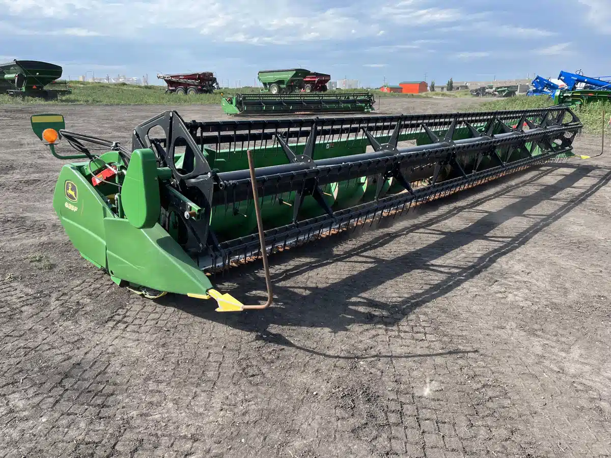 Gallery image 1 for Used 2018 John Deere 635 Header - Flex Draper