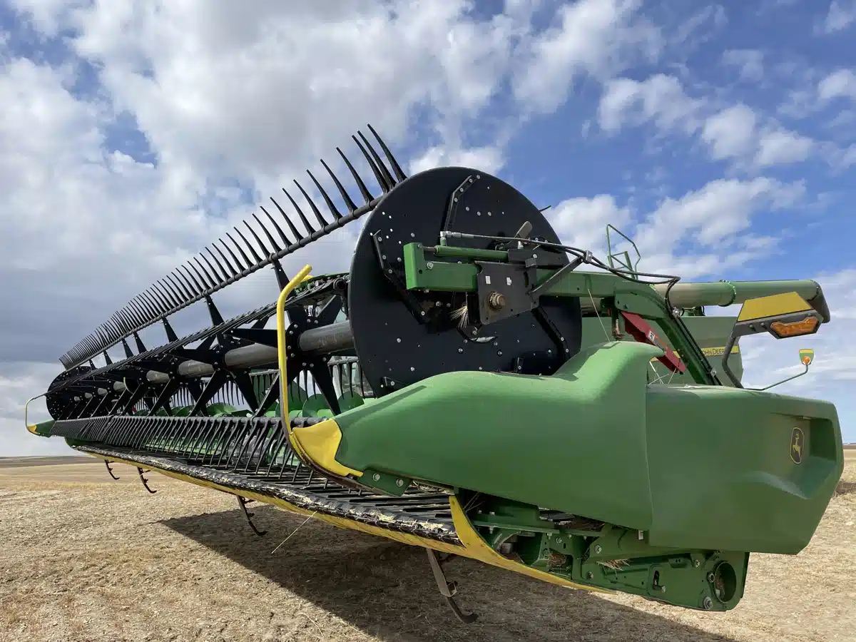Gallery image 1 for Used 2021 John Deere RD40F Header - Flex Draper