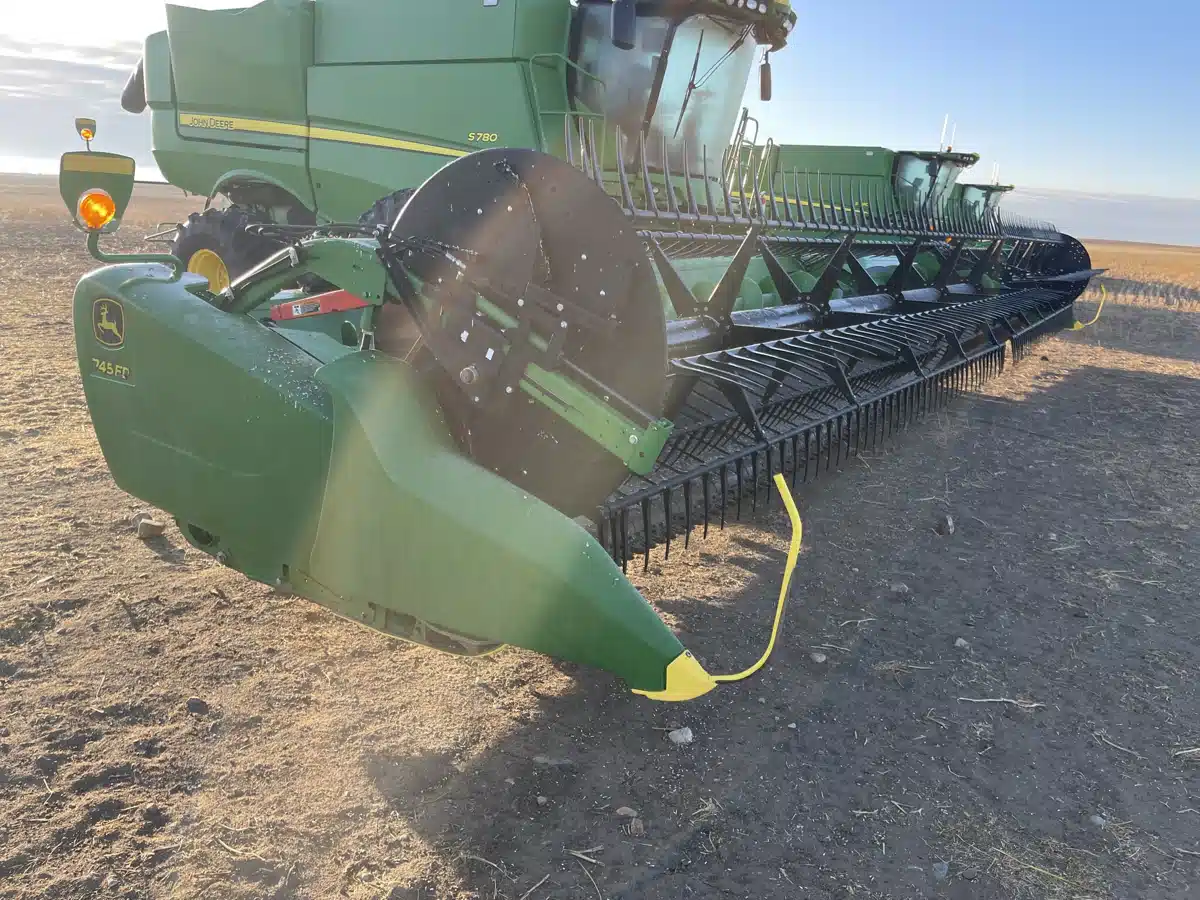 Gallery image 1 for Used 2020 John Deere 745FD Header - Flex Draper
