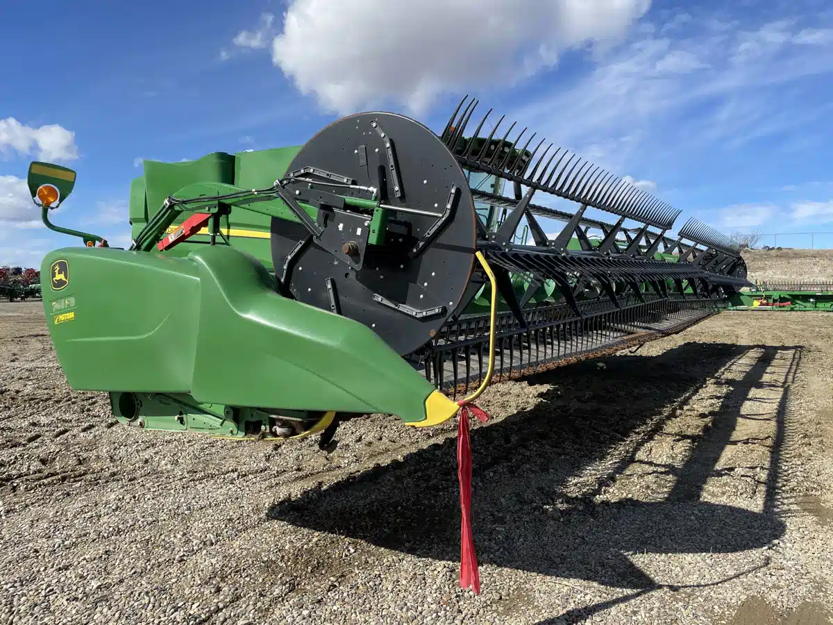 Gallery image 2 for Used 2019 John Deere 745FD Header - Flex Draper