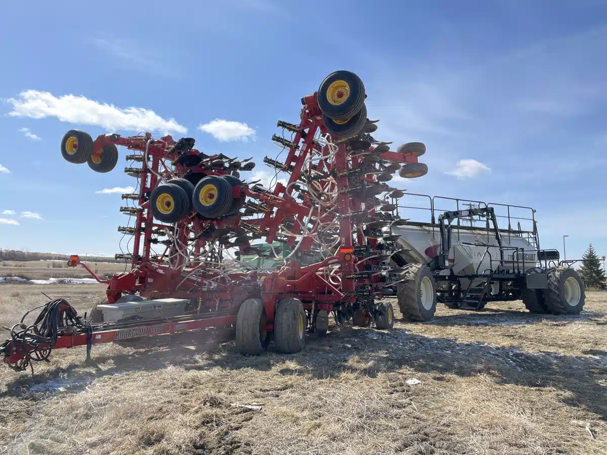 Gallery image 1 for Used 2015 Bourgault 3320-66 Air Drill