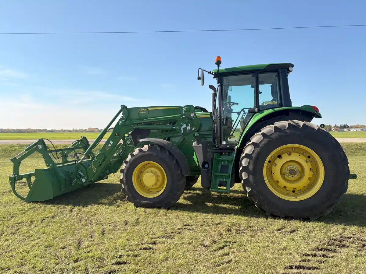 Gallery image 2 for Used 2023 John Deere 6155M Tractor