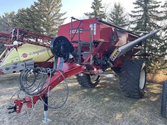 Image for Used 2020 Salford 8611 Sprayer - Pull Type