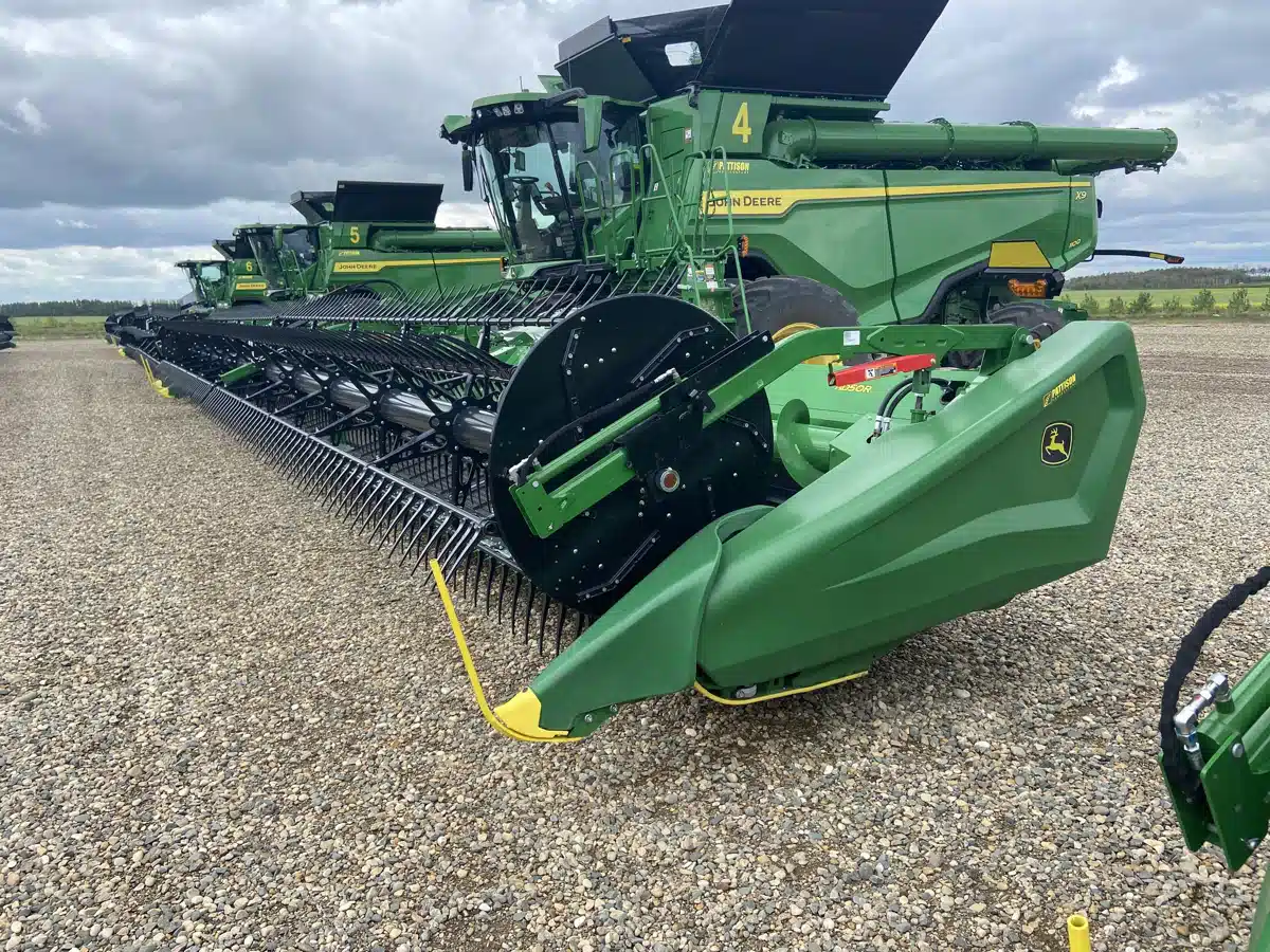 Gallery image 1 for Used 2023 John Deere HD50R Header Combine