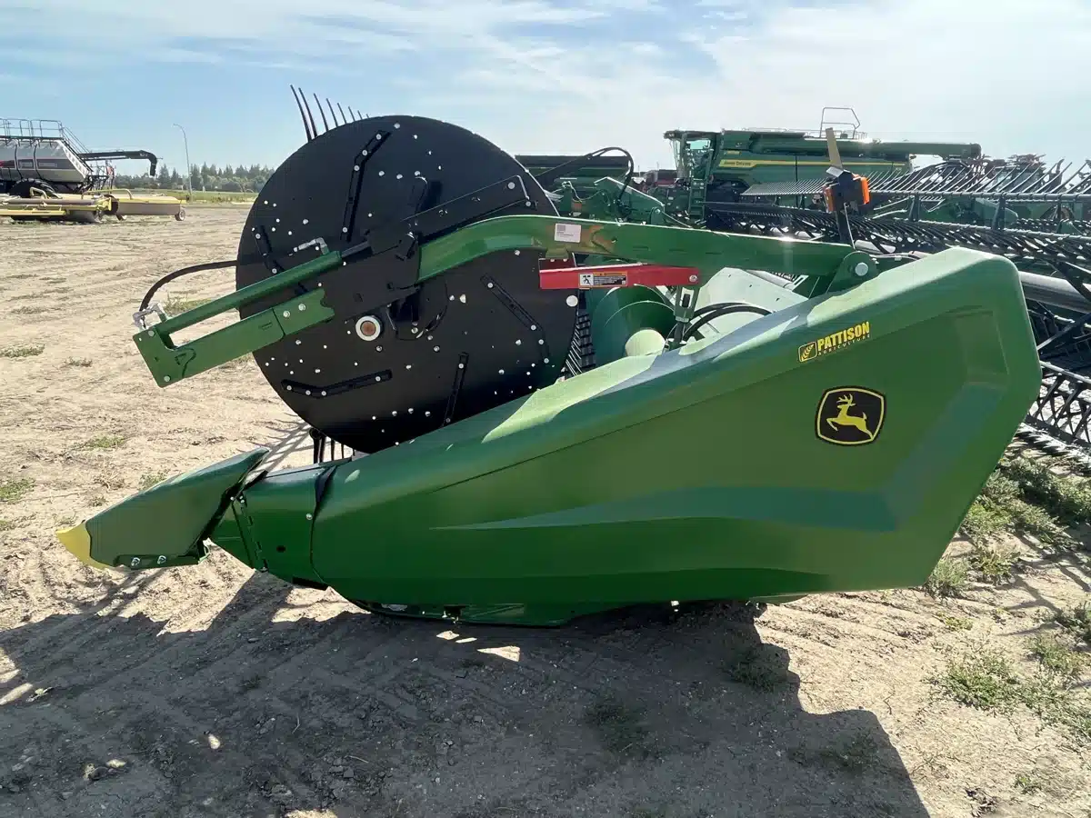 Gallery image 2 for Used 2023 John Deere HD40R Header Combine