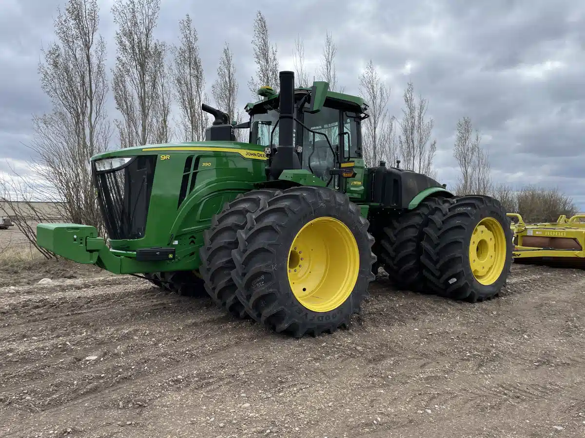 Used 2023 John Deere 9R 390 Tractor | AgDealer