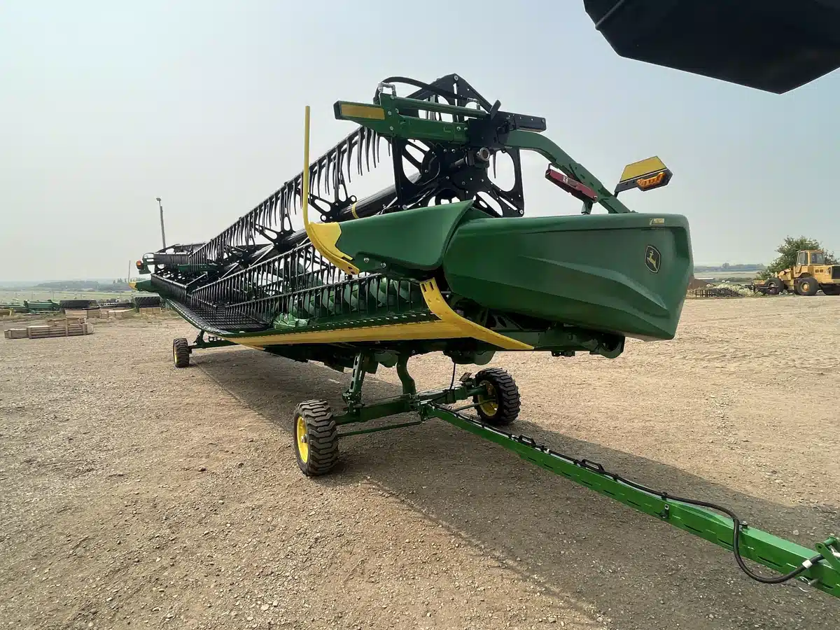 Gallery image 1 for Used 2023 John Deere HD40R Header Combine