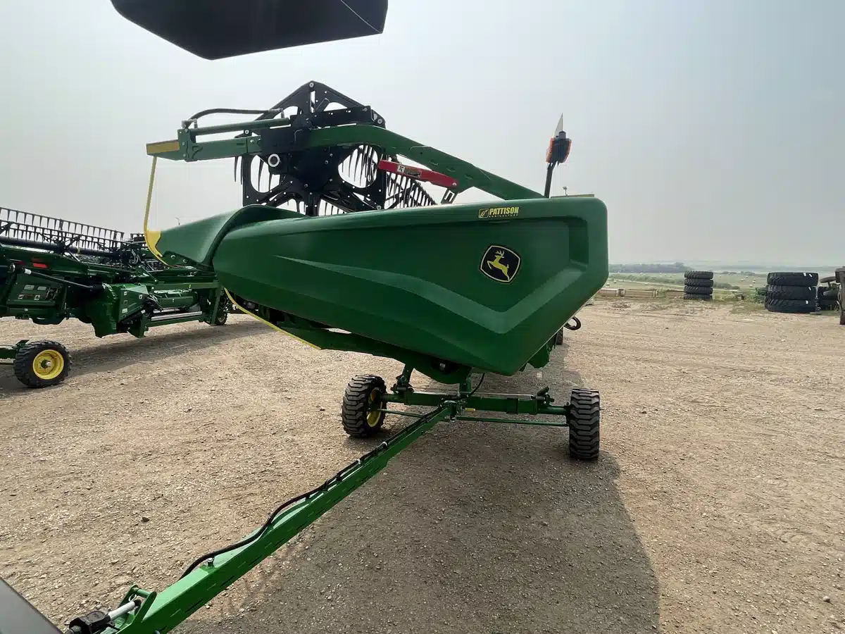Gallery image 2 for Used 2023 John Deere HD40R Header Combine