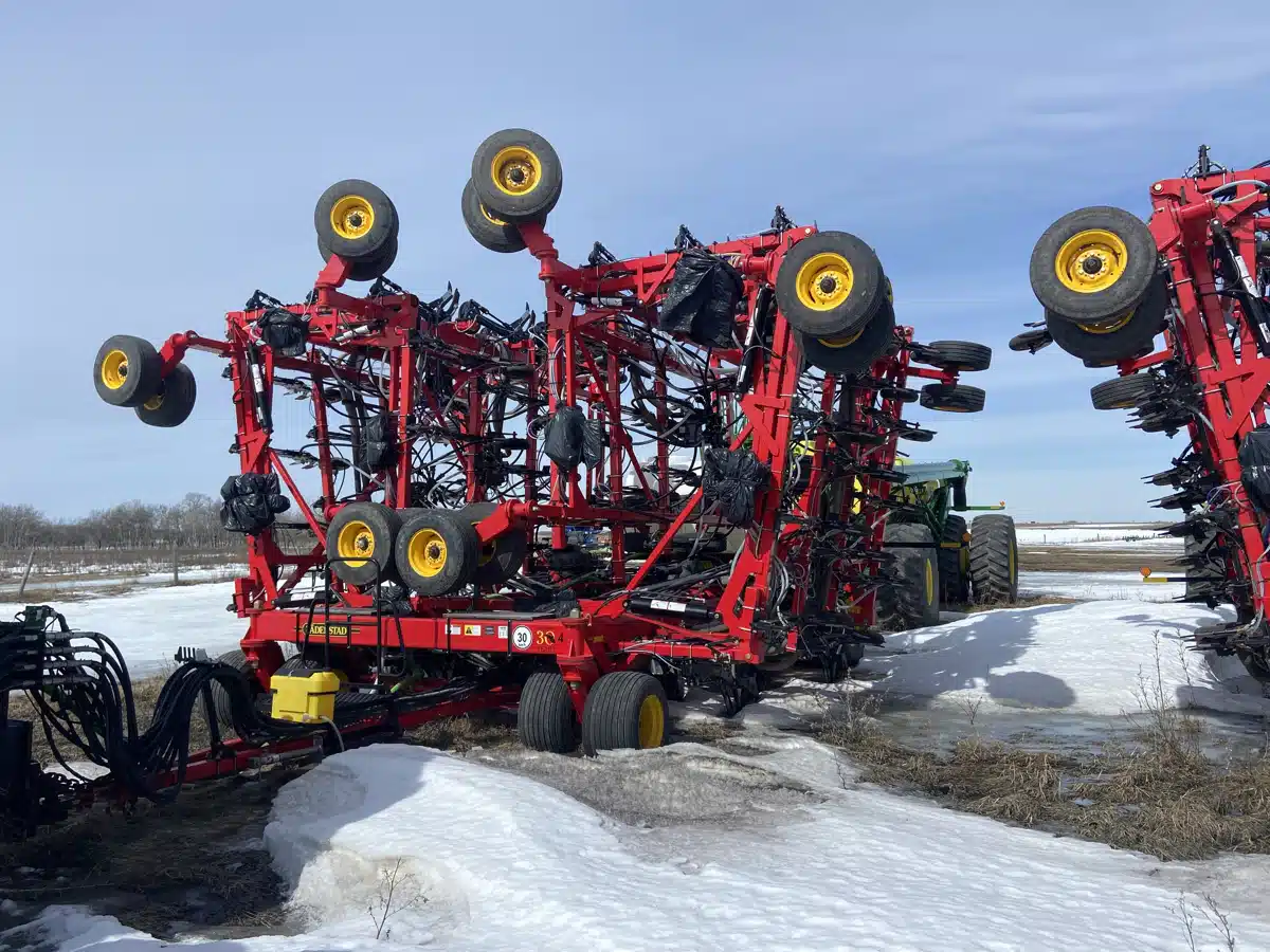 Gallery image 1 for Used 2022 Väderstad 8012 Air Drill