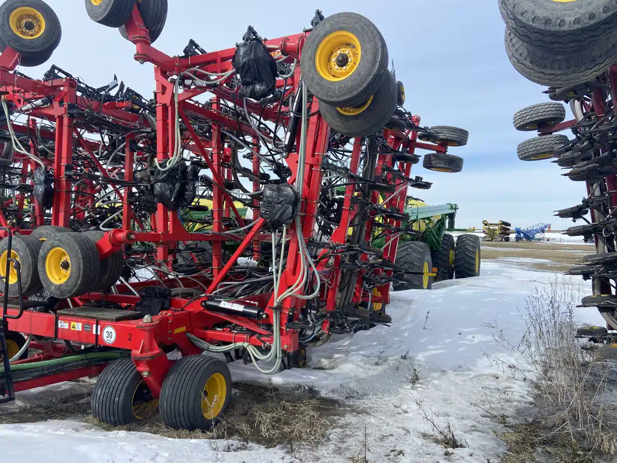 Gallery image 1 for Used 2021 Väderstad 8012 Air Drill