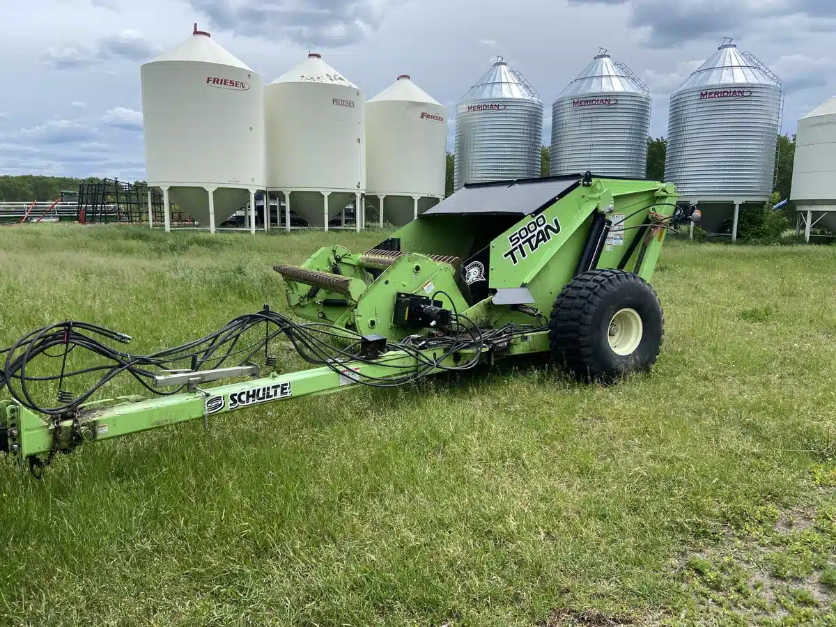 Gallery image 1 for Used 2016 Schulte TITAN 5000 Rock Picker