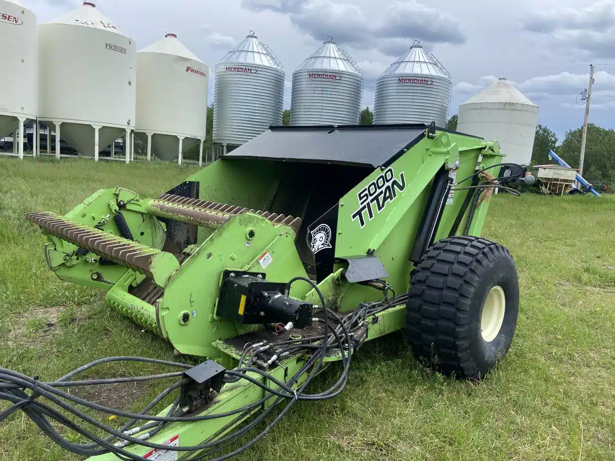 Gallery image 2 for Used 2016 Schulte TITAN 5000 Rock Picker