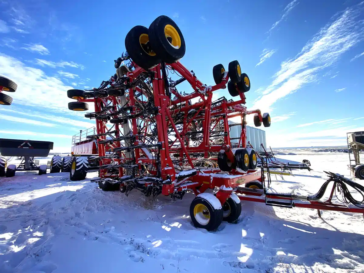 Gallery image 2 for Used 2023 Väderstad 8412 Air Drill