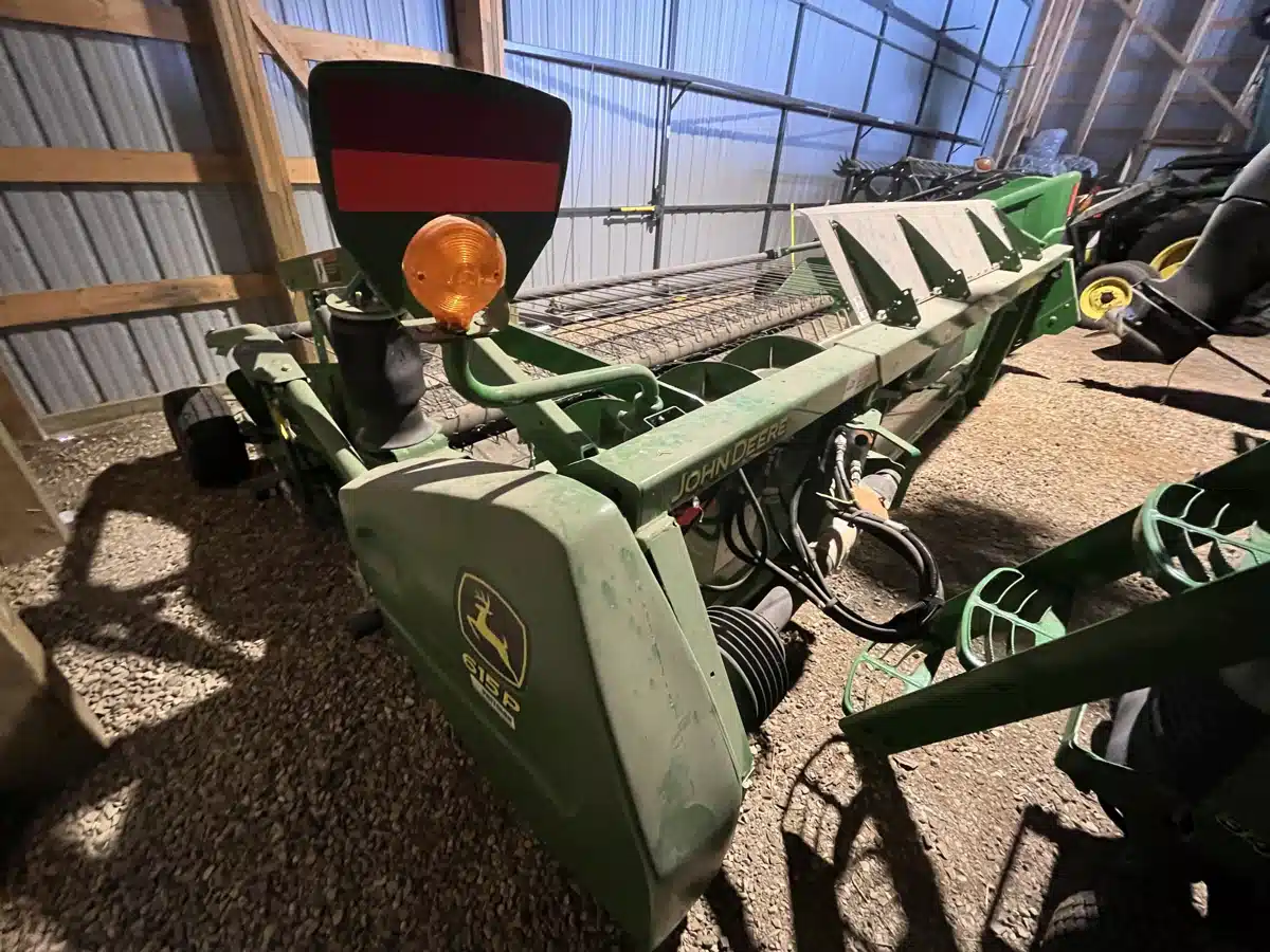 Gallery image 2 for Used 2018 John Deere 615P Header - Draper