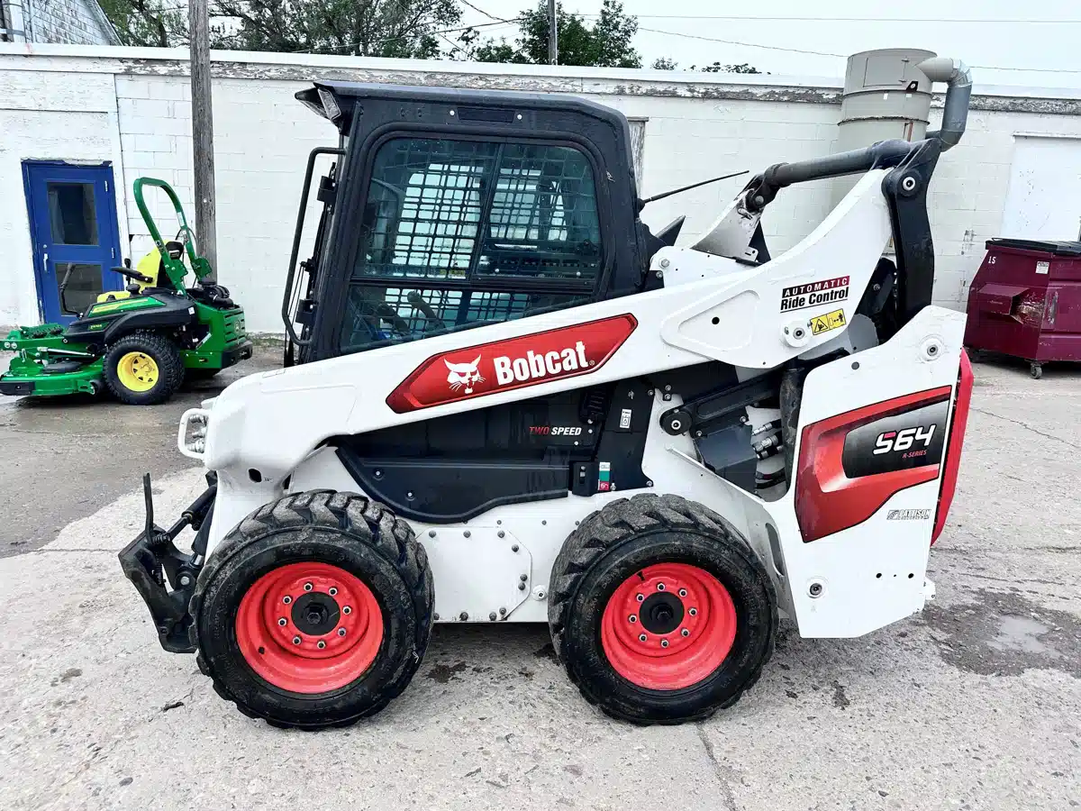 Gallery image 2 for Used 2023 Bobcat S64 Skid Steer