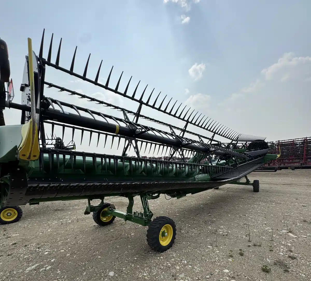 Gallery image 2 for Used 2023 John Deere HD40R Header Combine