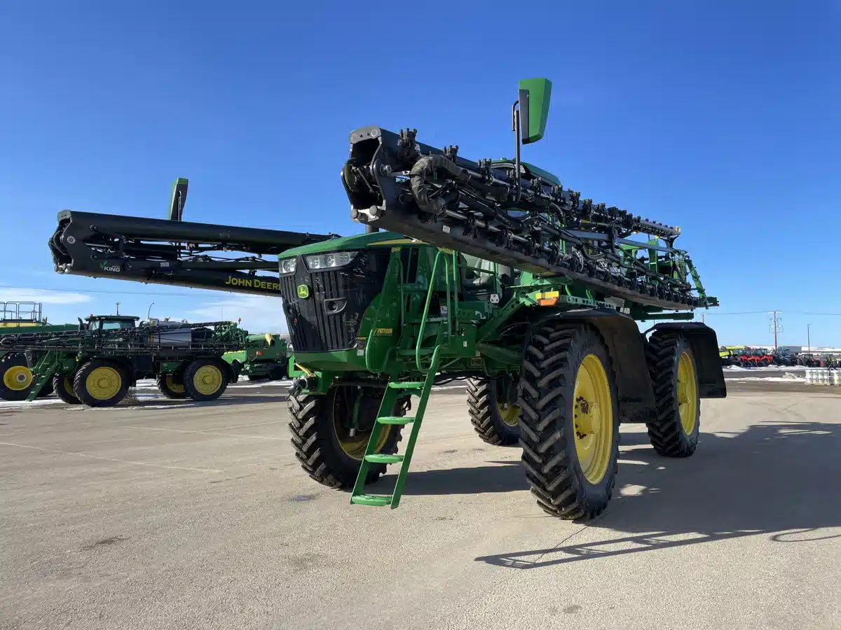 Gallery image 1 for Used 2023 John Deere 616R Sprayer - Self Propelled