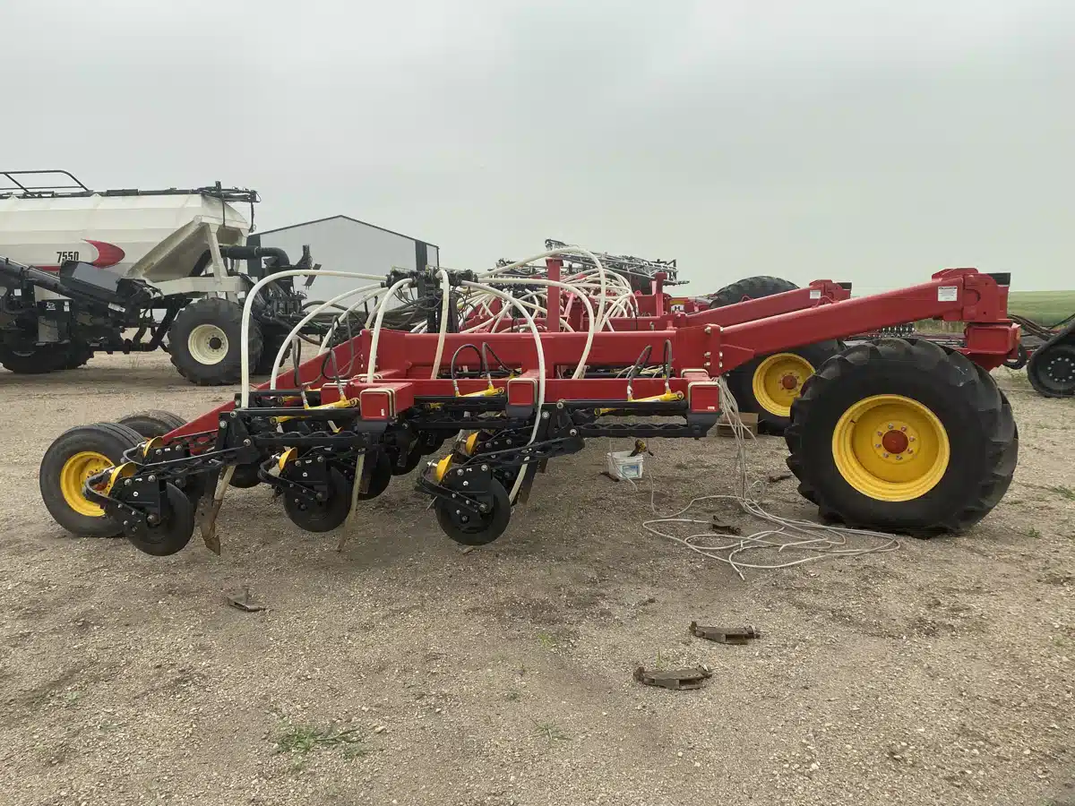 Gallery image 1 for Used 2019 Bourgault 3320-76 Air Drill