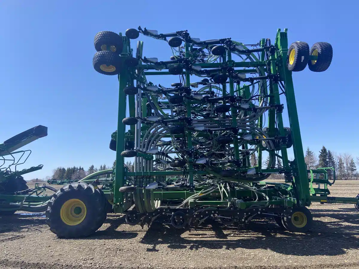 Gallery image 1 for Used 2024 John Deere P690 Air Drill