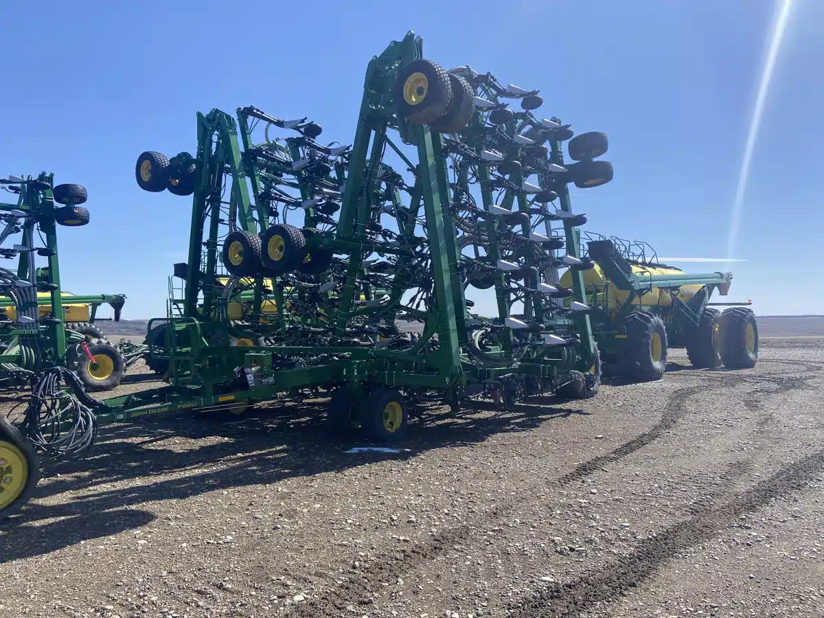 Gallery image 1 for Used 2024 John Deere P690 Air Drill