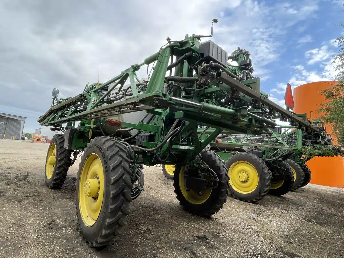 Gallery image 2 for Used 2024 John Deere 616R Sprayer - Self Propelled