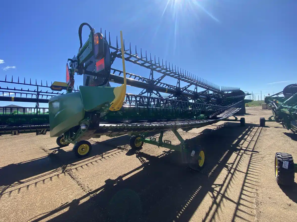 Gallery image 2 for Used 2024 John Deere HD45F Header - Flex Draper