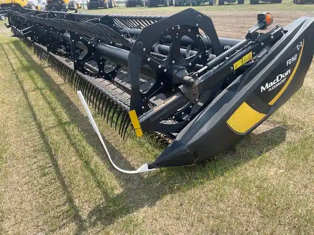 Gallery image 1 for Used 2019 MacDon FD140 Header - Flex Draper