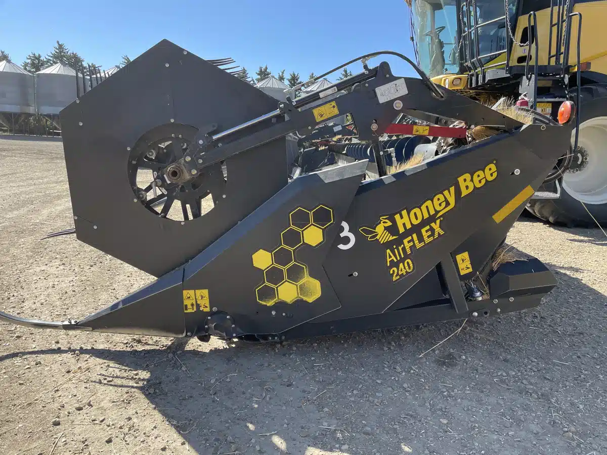 Gallery image 2 for Used 2020 Honey Bee AF240 Header - Draper