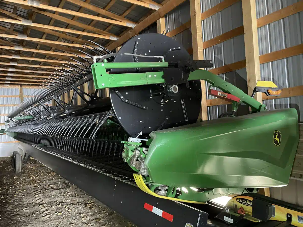 Gallery image 1 for Used 2022 John Deere HD50R Header Combine