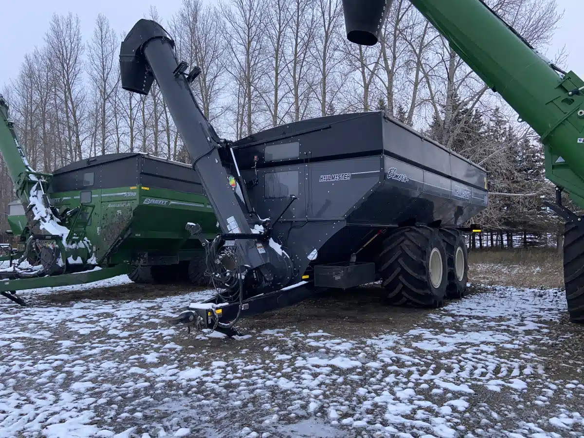 Image pour Usagé 2022 Elmers Mfg HAULMASTER 2000 Chariot à Grain