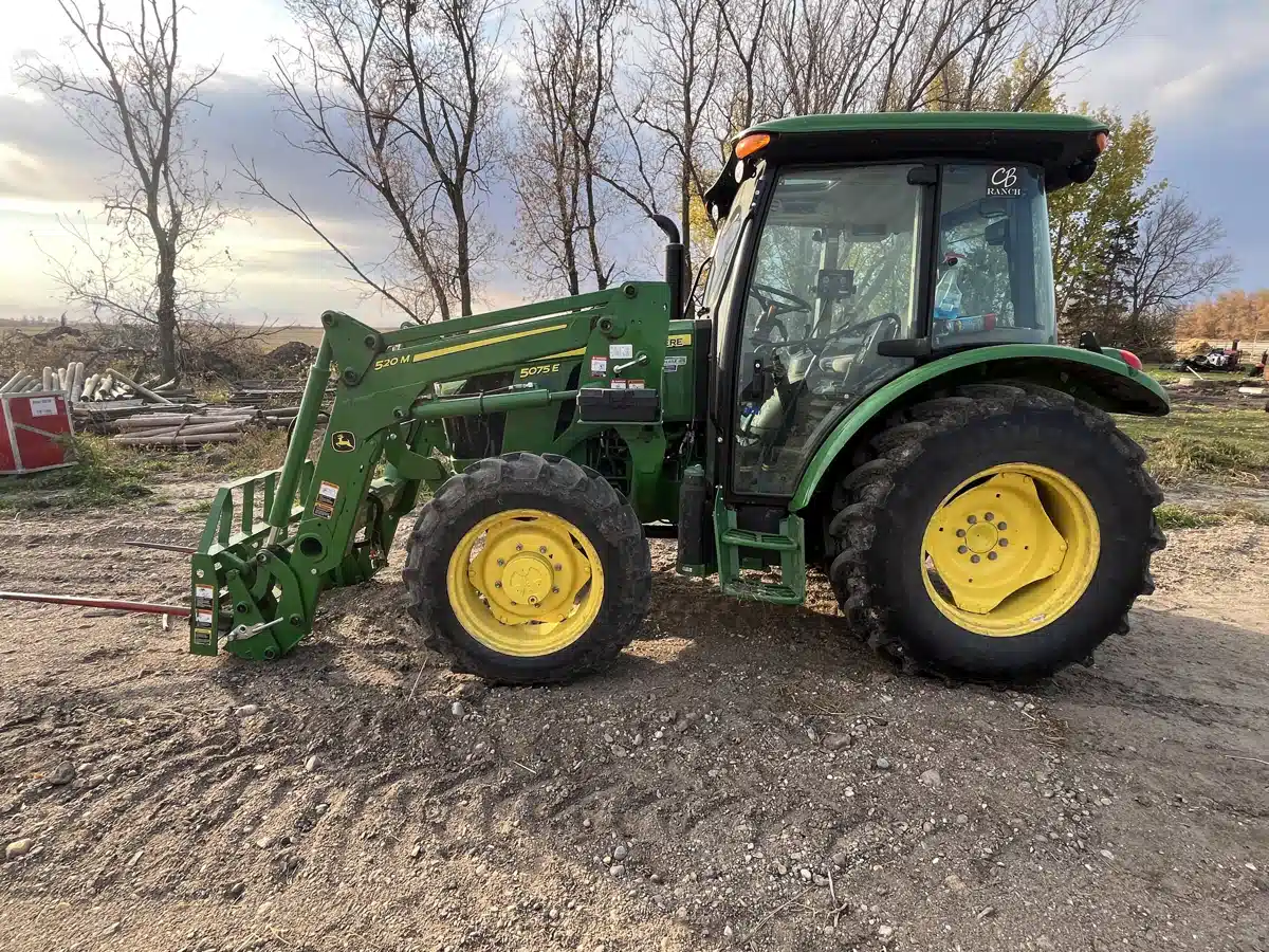 Gallery image 2 for Used 2023 John Deere 5075E Tractor